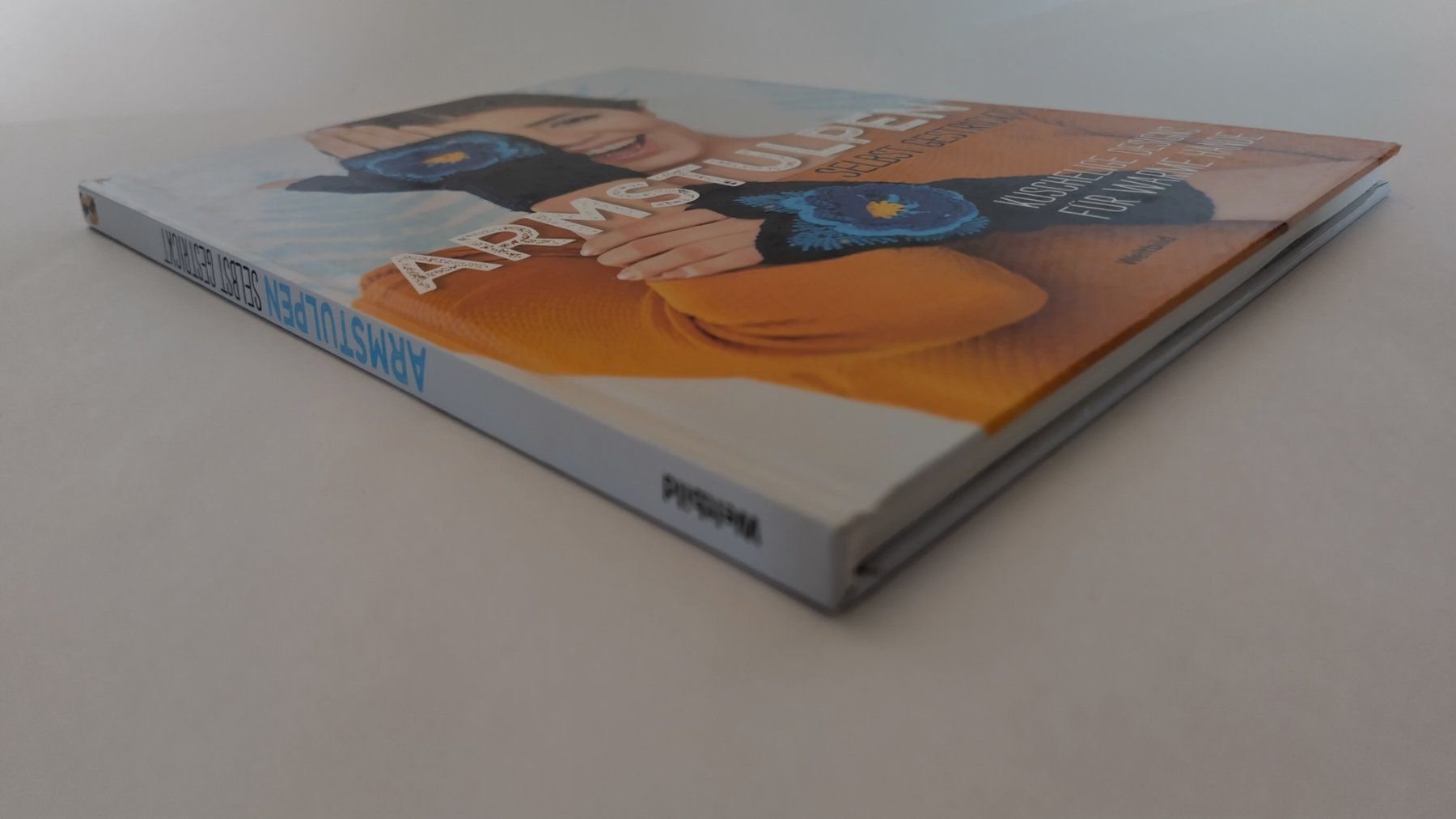 Bücher: Strickbuch - Armstulpen / Kuschelige Designs / Buch 2018 – Gebraucht aus Bellach von JingleJerry 1