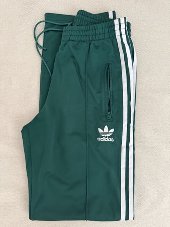 Adidas Jogginghose grün