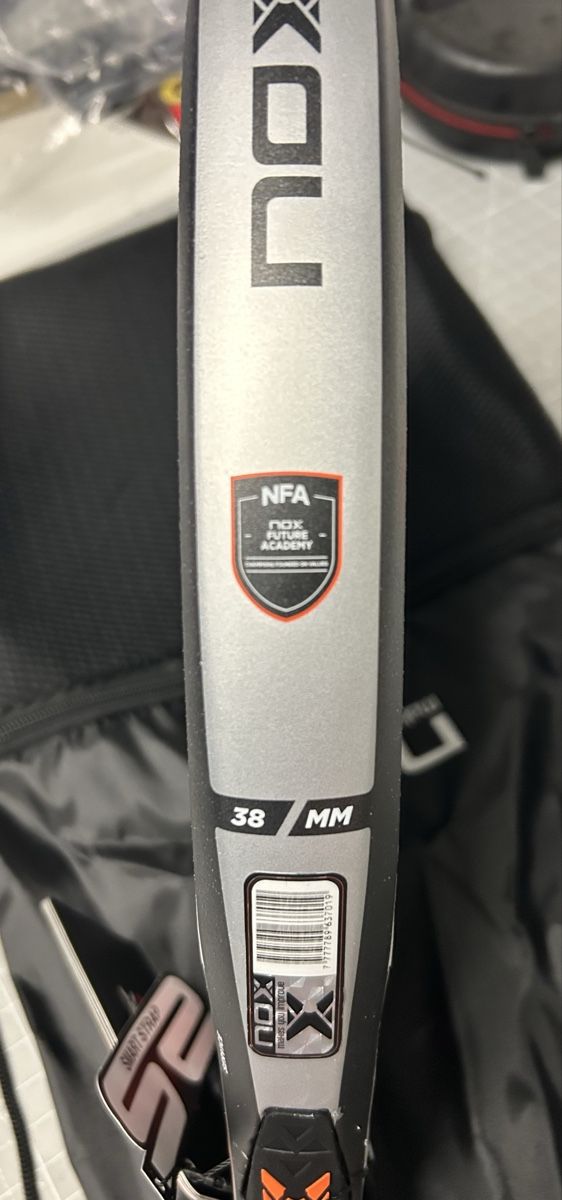 Racchette: NOX Nextgen Attack 3K 2025 - neuer Padelschläger – Nuovo (secondo la descrizione) da Winterthur venduto da PalarPinoPadel 3