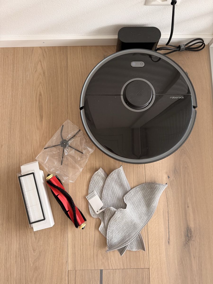 Roborock Staubsauger & Zubehör: Roborock S5 Max Saugroboter – Gebraucht aus Weinfelden von martiini1.0