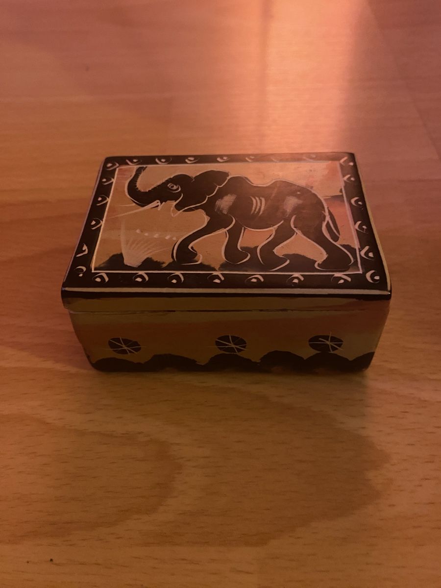 Cassapanche: Kleine Schmuckbox – Usato da Basel venduto da shirley_gold 1
