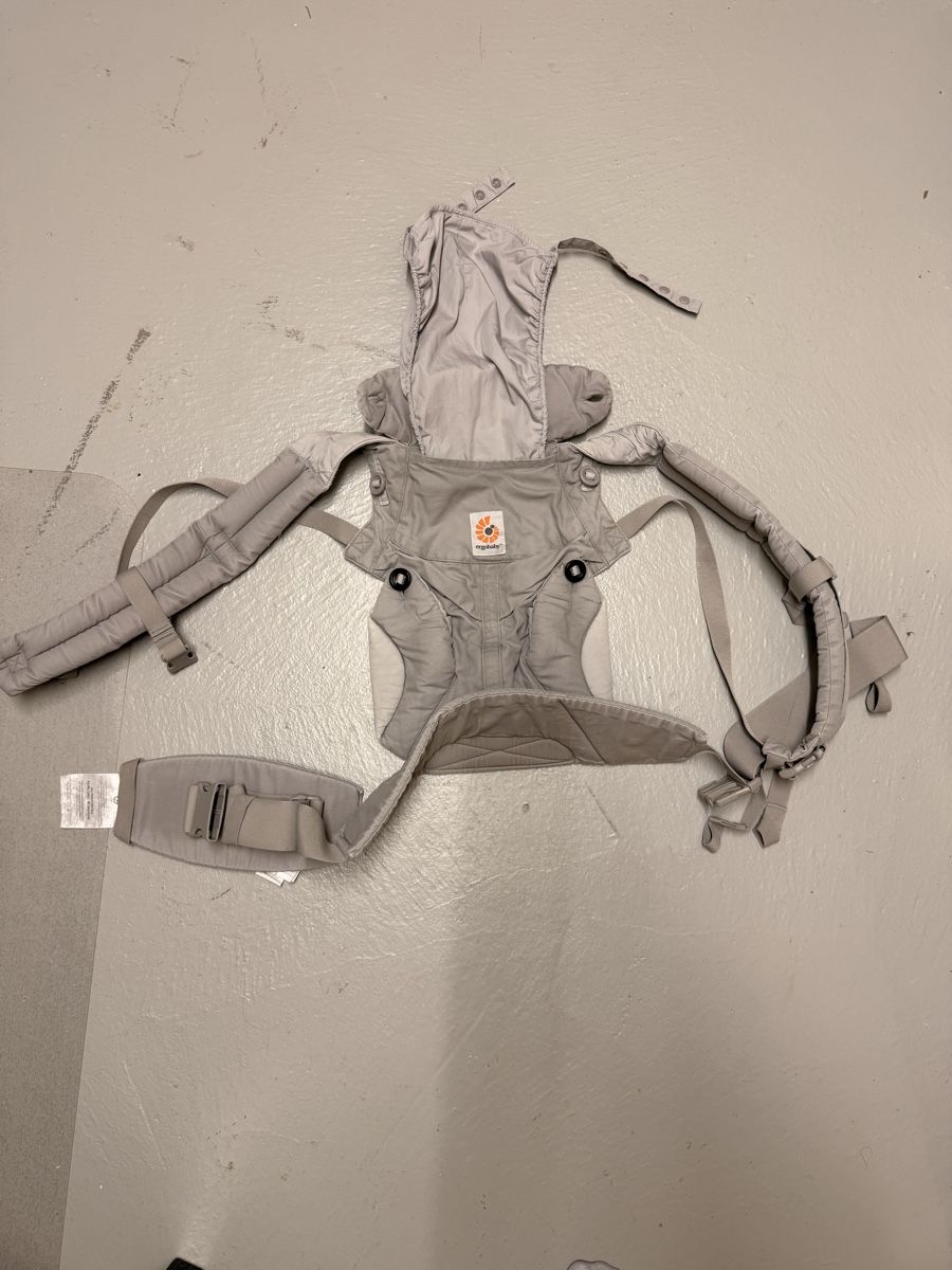 Ergo Baby Porte-bébés ventraux & dorsaux: Ergobaby 360 Babytrage – D'occasion à Gossau SG par mat_59hs 1