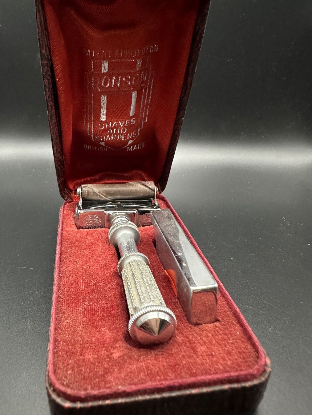 Rasoi & Lamette da barba: Ronson Rasierer Vintage – Usato da Lamone venduto da LaCantinaMagica