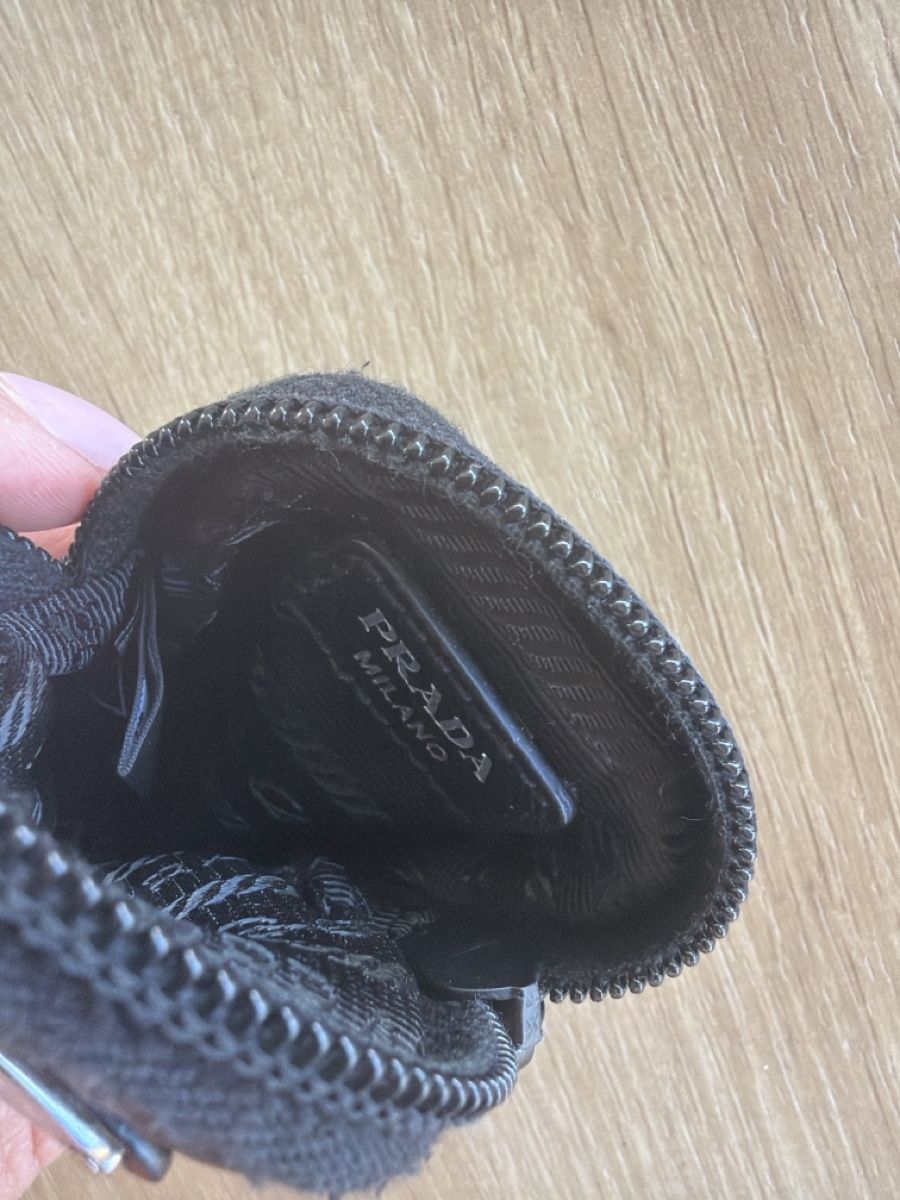 Prada Borse da donna: Original Prada re-Nylon Schlüsseletui – Nuovo (secondo la descrizione) da Rüfenacht BE venduto da Goldenstore 2