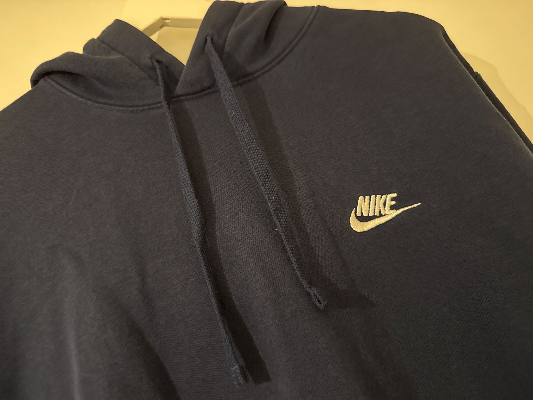 Nike Pulls & Sweat-shirts: Nike Hoodie Pullover Gr. L – Défectueux à Schönenwerd par d.chiara 1