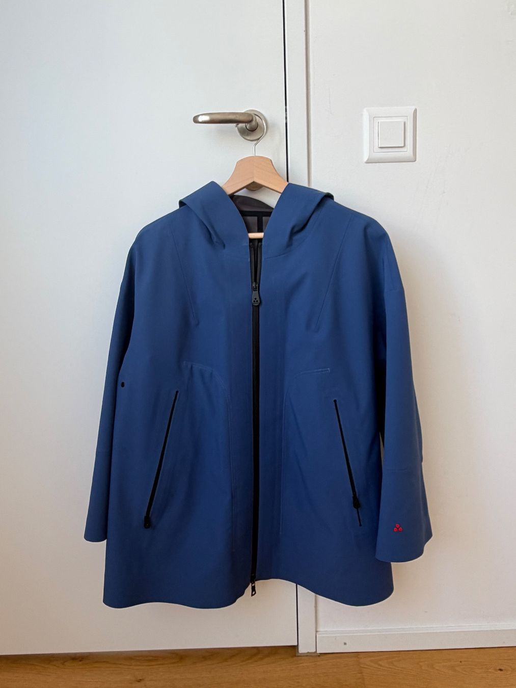 Peuterey Vestes: Regen / Windjacke Peuterey – D'occasion à Windisch par Laura_1991