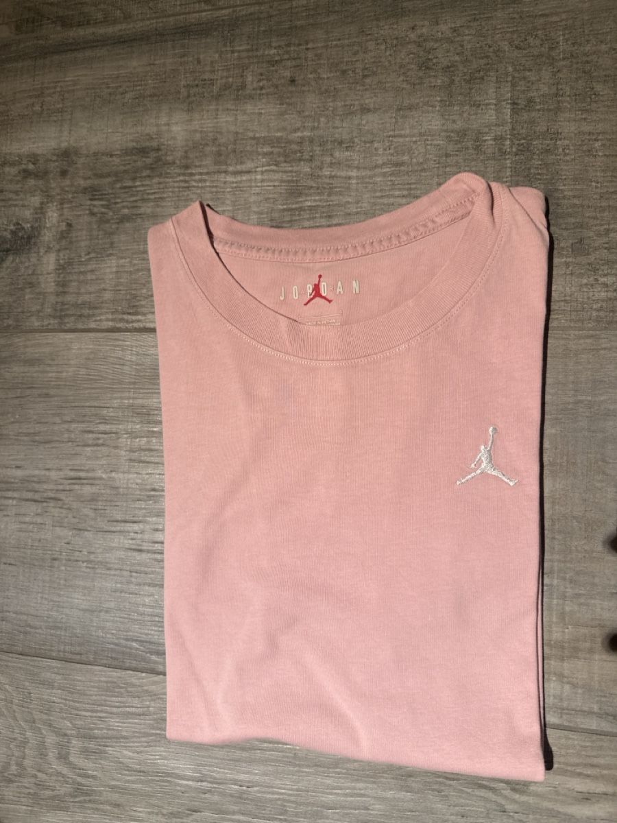 Nike Kleiderpakete & -sets: 2 t-shirt  – Gebraucht aus Tramelan von mar_xrj7 1
