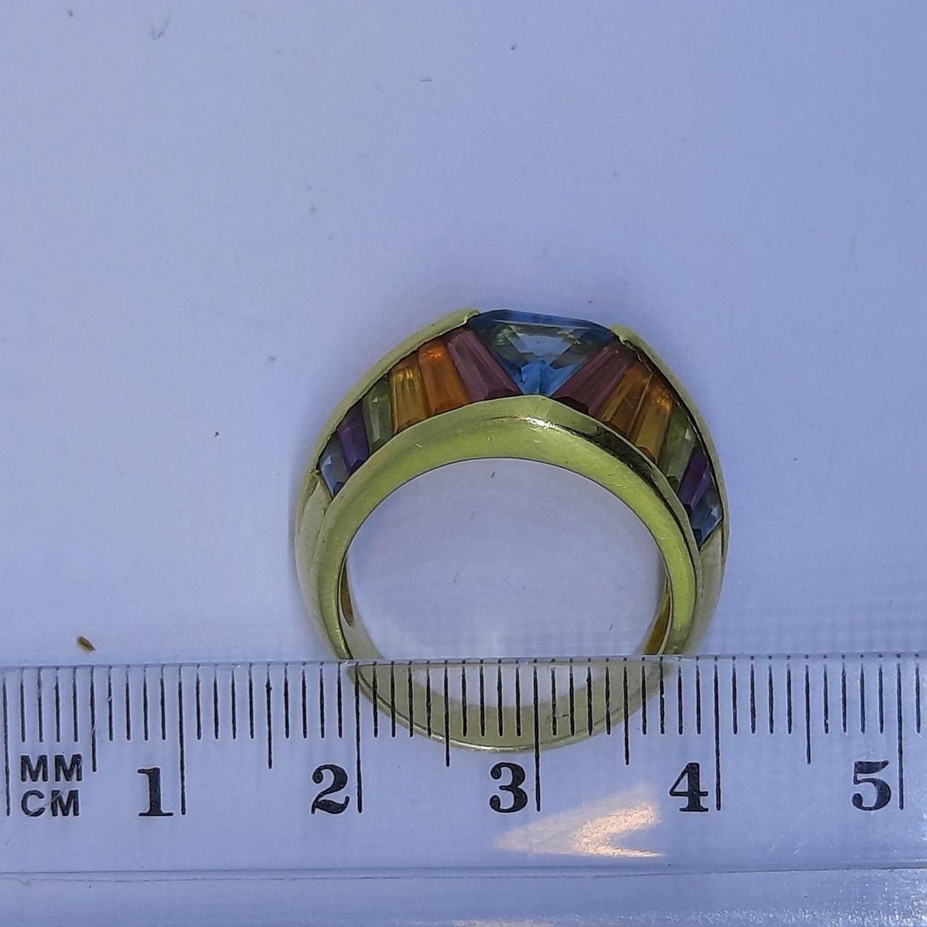 Bagues: Wunderschöner Farbstein Ring mit hochwertigen Edelsteinen – D'occasion à Unterägeri par Altgoldschmuck 7