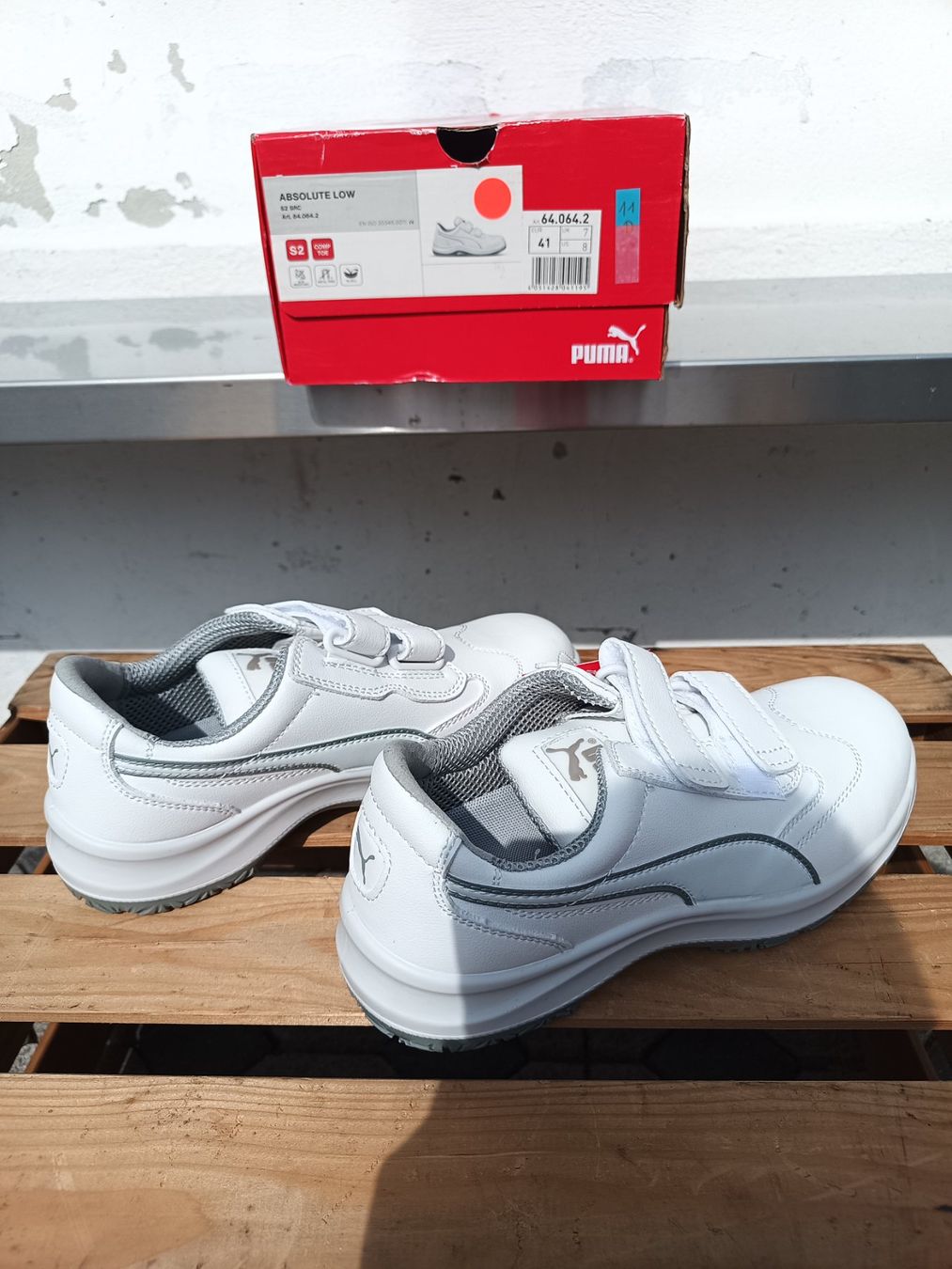 Puma Herrenschuhe: Puma Sicherheitsschuhe S2 41 – Neu und originalverpackt aus Oberegg von A-Z.Handel.Loehrer 2