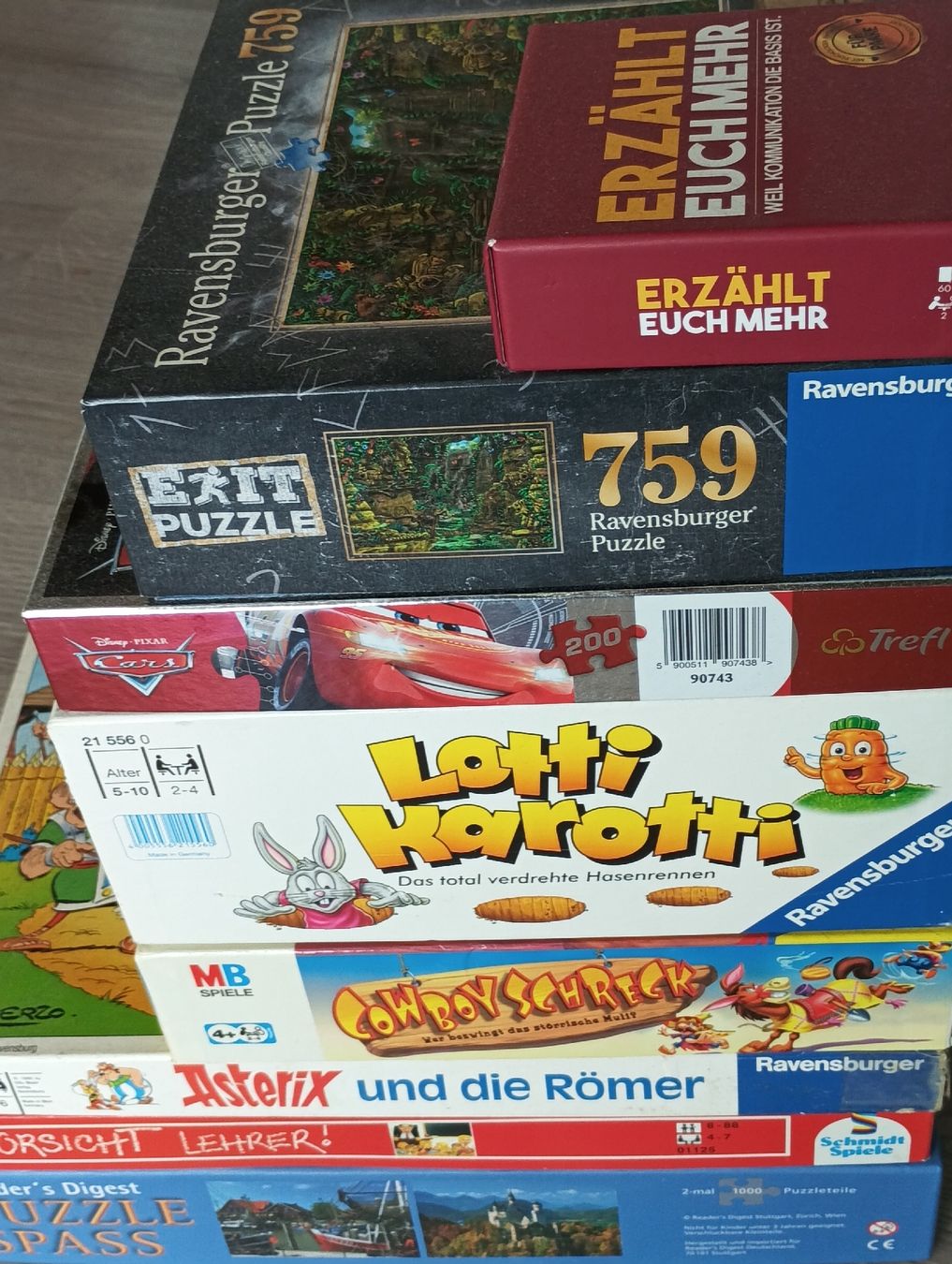 Giochi: Spiele-Sammlung: Lotti Karotti, Asterix, Exit, Puzzles uvm! – Usato da Merenschwand venduto da Stoccoli