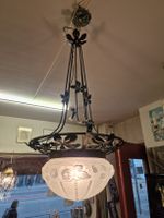 Hängelampe Metall schmiedeeisern Glasschirm Blumen Dekor