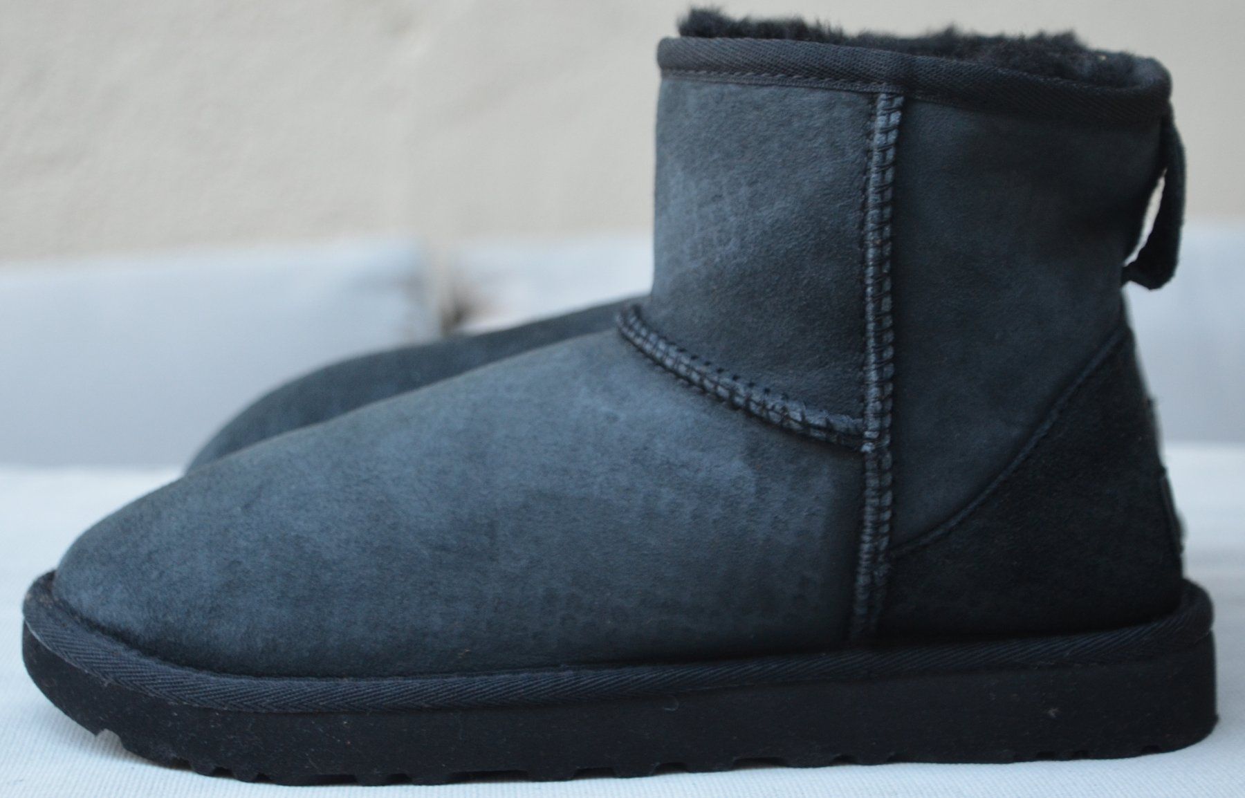 Ugg Scarpe da donna: UGG Classic Mini II .38 – Usato da Collonges venduto da arashee 3