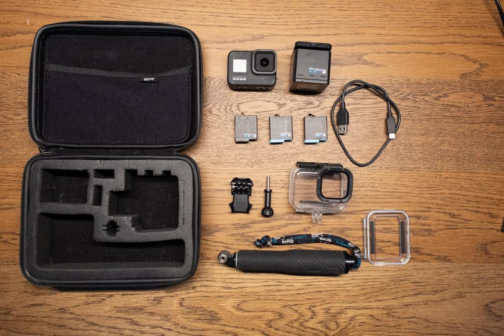 GoPro Hero 8 Black mit viel Zubehör (Gebraucht) in Brugg AG für CHF 160 ...