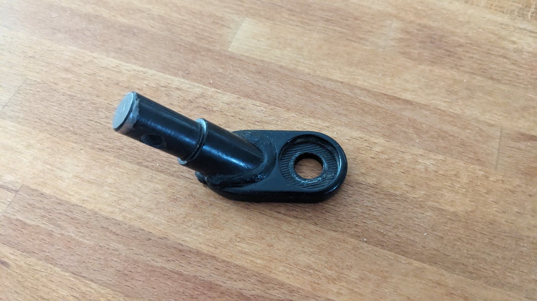 Hamax Pezzi di ricambio: Attache pour remorque de vélo - Type Hamax – Usato da Dintikon venduto da Zaza_Lolo