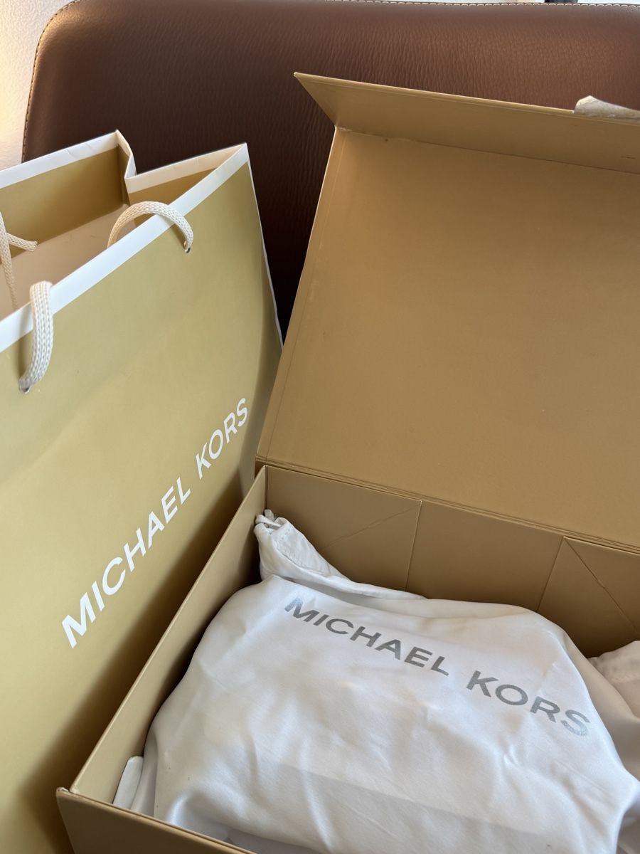 Michael Kors Borse da donna: Michael Kors Heather Schultertasche – Nuovo e nell'imballaggio originale da Abtwil SG venduto da Duscheska 8