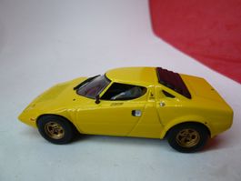 Lancia Stratos - sehr solide gebaut von Vitesse - alt ! gelb