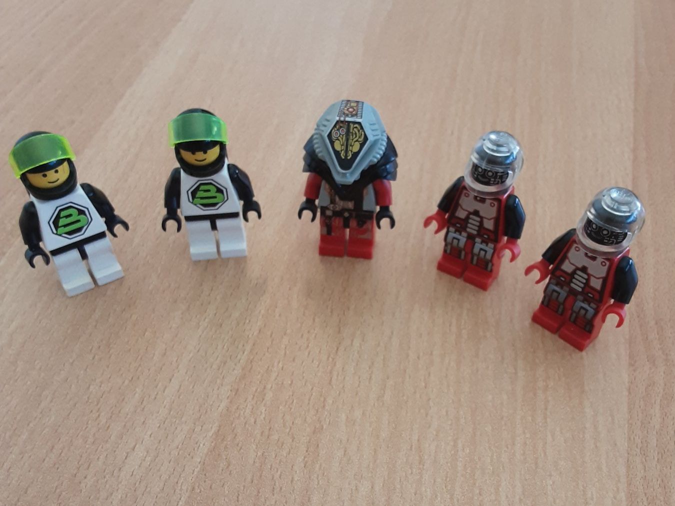 Lego Giocattoli: Lego Figuren Space – Usato da Bülach venduto da Blind-Onyx 3