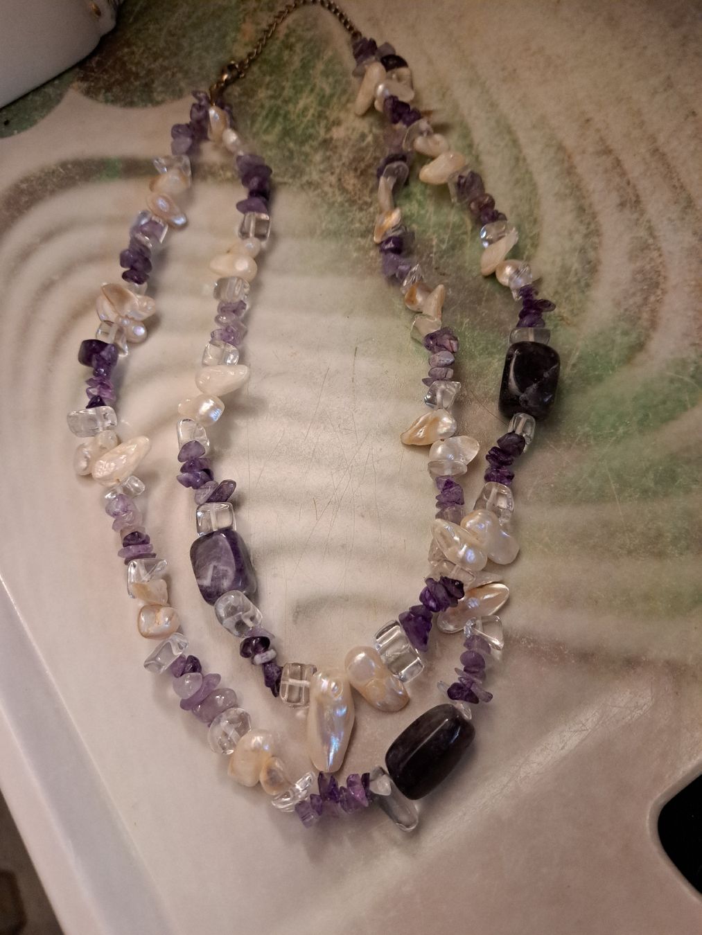 Catenine: Schönes collier mit Bergkristallen/Perlenmutter/Ametistten. – Usato da Wolfhausen venduto da fab_58yr