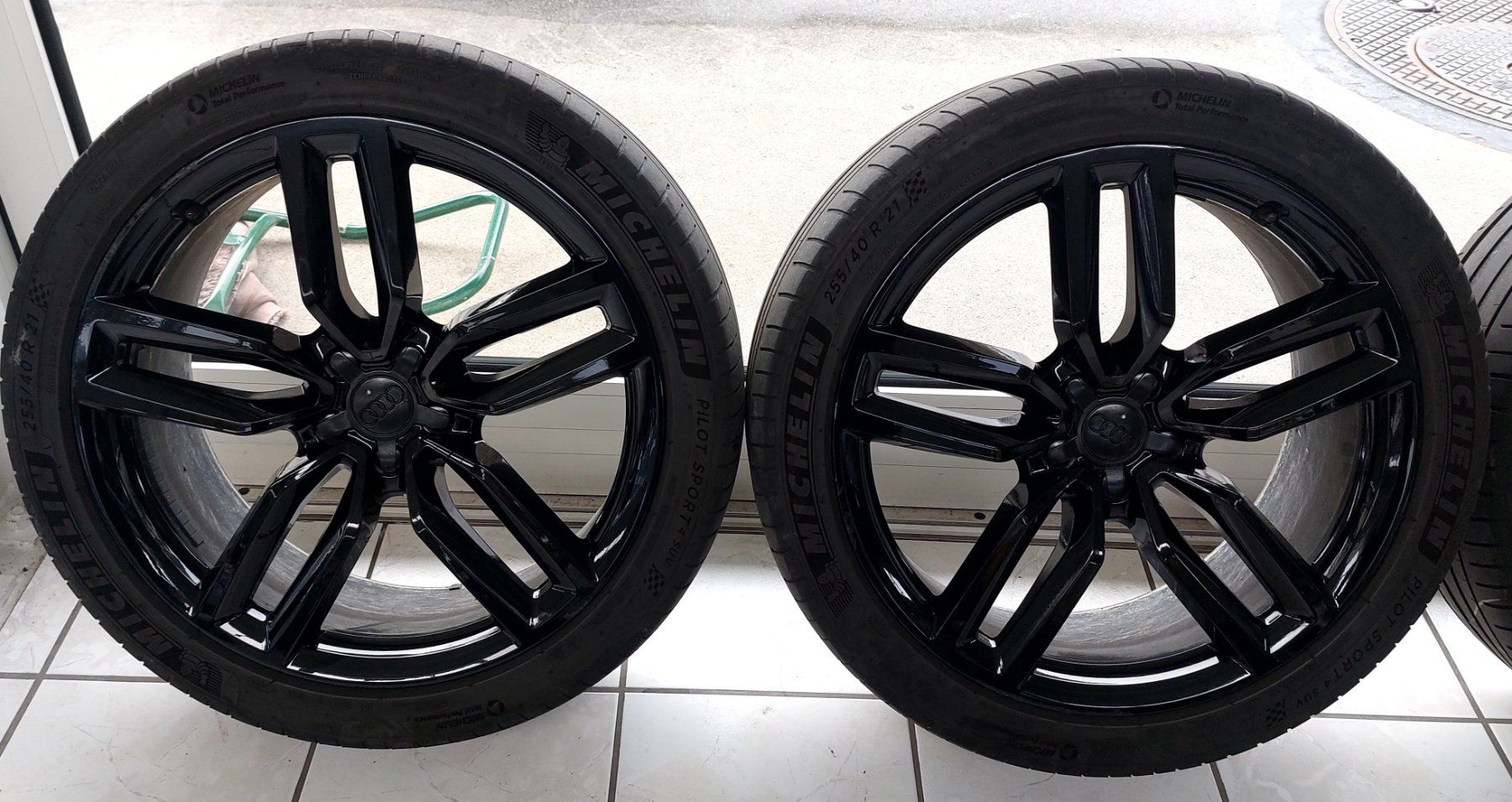 Audi Pneumatici & Ruote complete: 255 40 R21 Audi SQ5 – Usato da Weite venduto da Auto_Plattis 3