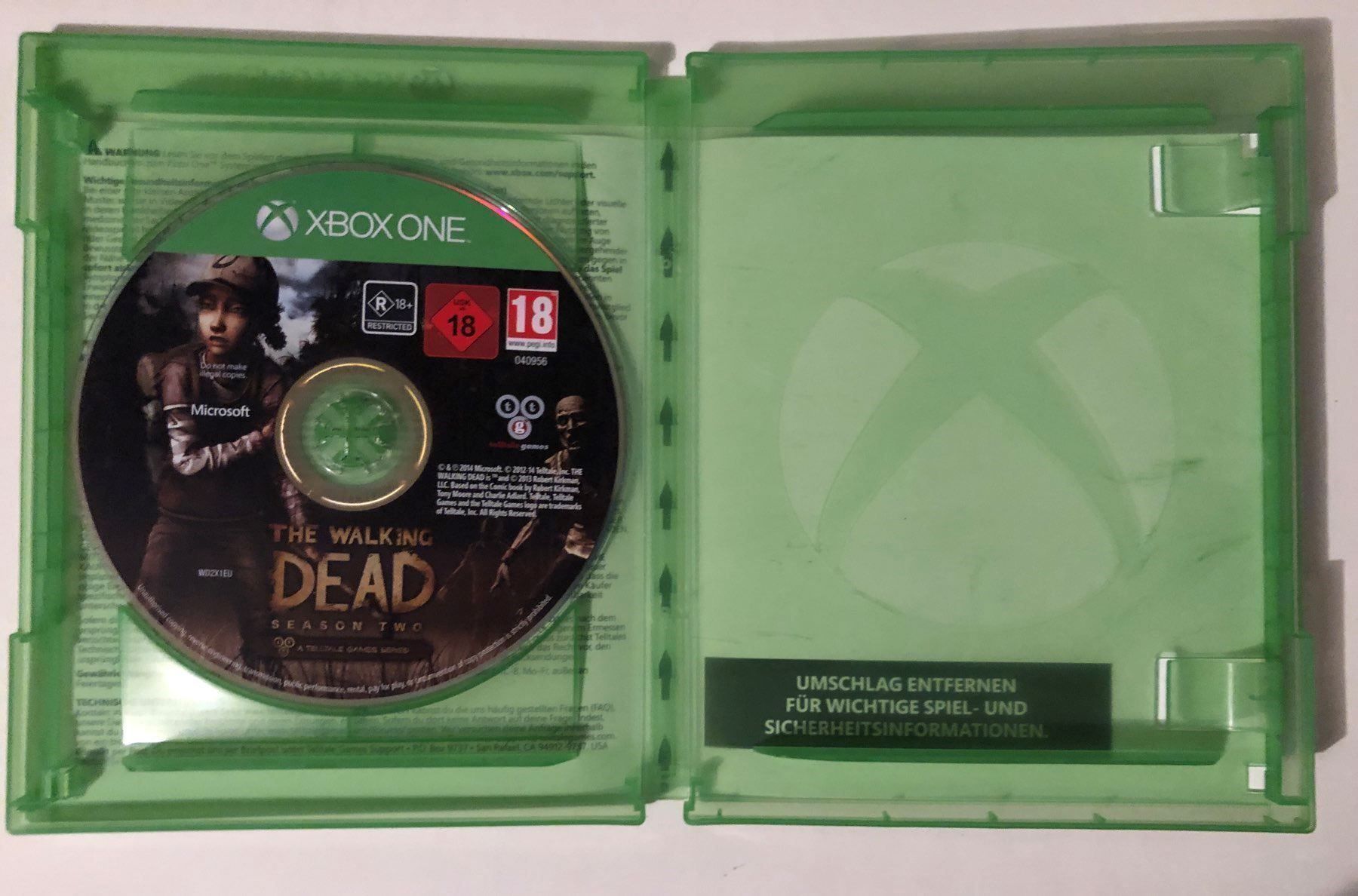 Microsoft Jeux: The Walking Dead Season Two Xbox One – D'occasion à Kestenholz par Mad18 2