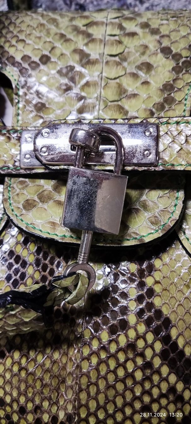 Borse da donna: Neue, Python, Retro Handtasche Vintage "Via Borgospesso" – Nuovo (secondo la descrizione) da Wettswil venduto da Chateauxfoto 7