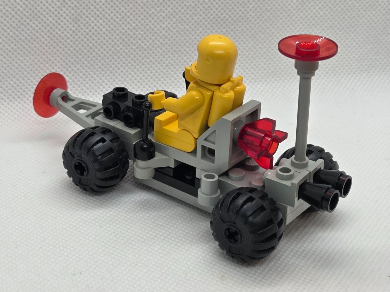 Lego Kit di costruzioni: LEGO Space 6826 Crater Crawler – Usato da Basadingen venduto da tot_59zf 3