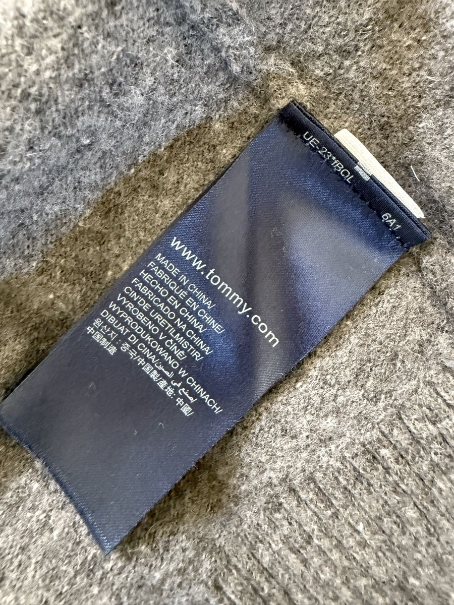Tommy Hilfiger Vestes: Tommy Strick Jacke – D'occasion à Zurich par Alinecnicolet 5