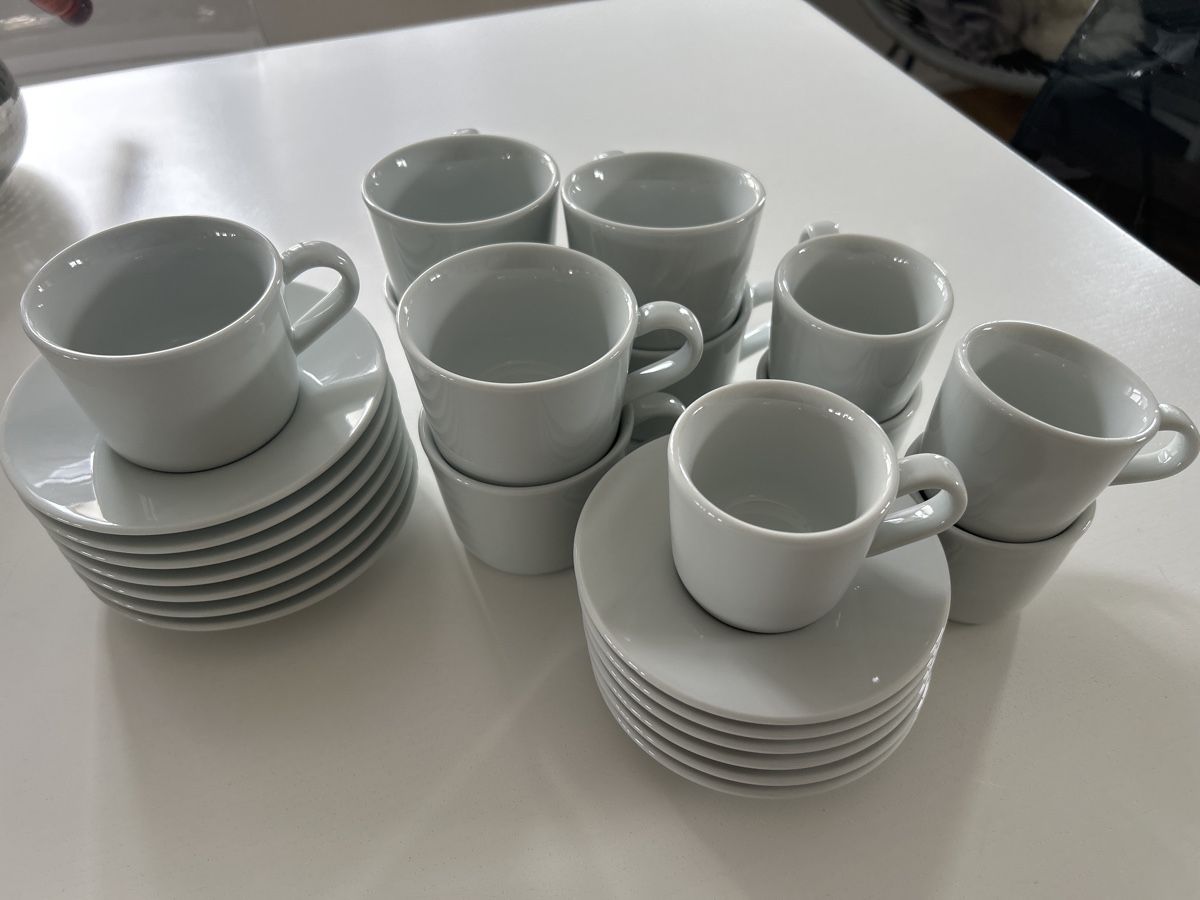 Ikea Geschirrsets: Kaffe/ Espresso Set in weiss aus Keramik – Neu (gemäss Beschreibung) aus Worben von AlliaB