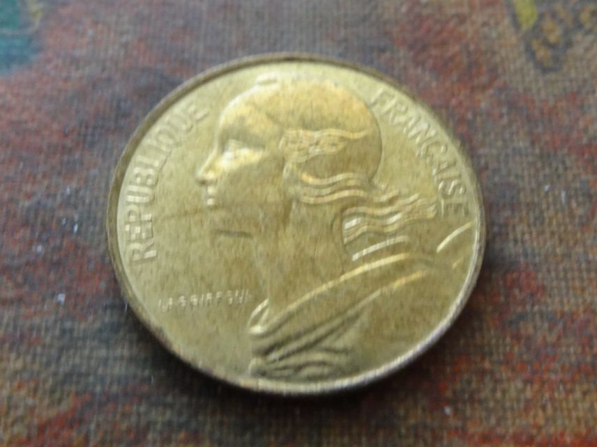 Tutti le monete: FRANCE  10 Centimes  1996 – Usato da Romanel-sur-Lausanne venduto da Swift13 1