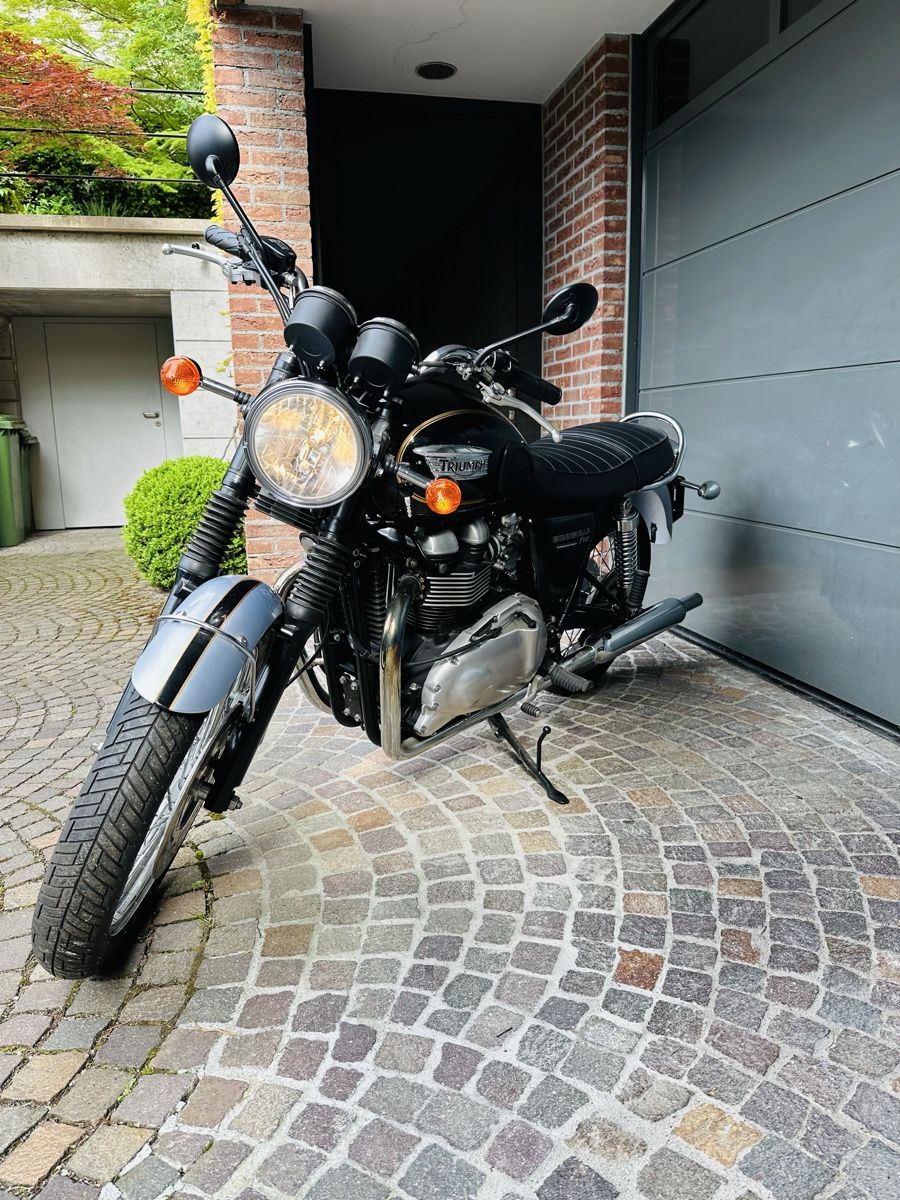 Altro: Triumph Bonneville T100 – Usato da schaan venduto da lukas.bucher1993 4