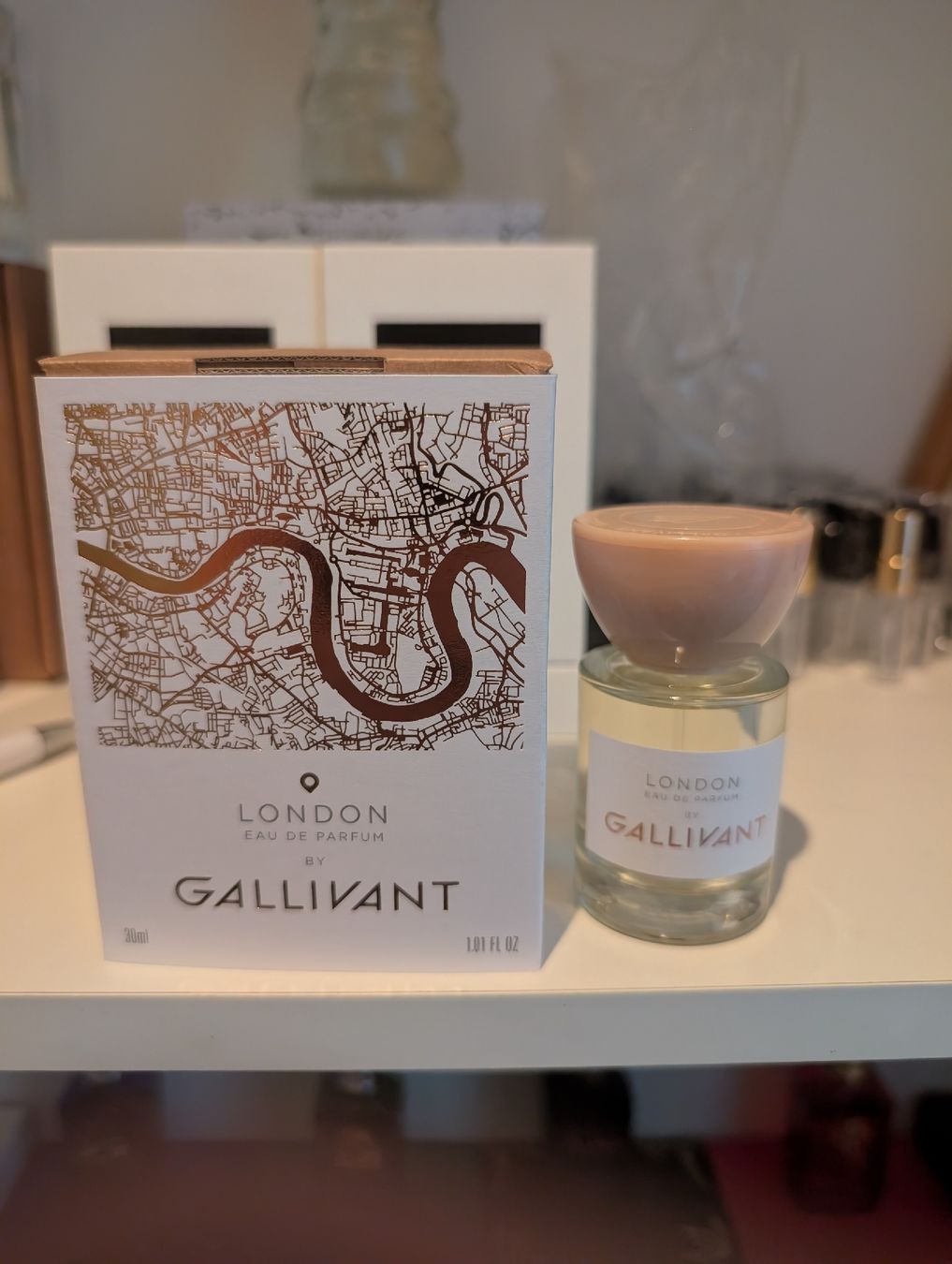 Profumi & Eau de Toilette: Gallivant London Eau de Parfum, 29/30ml – Usato da Thayngen venduto da tar_5jd2