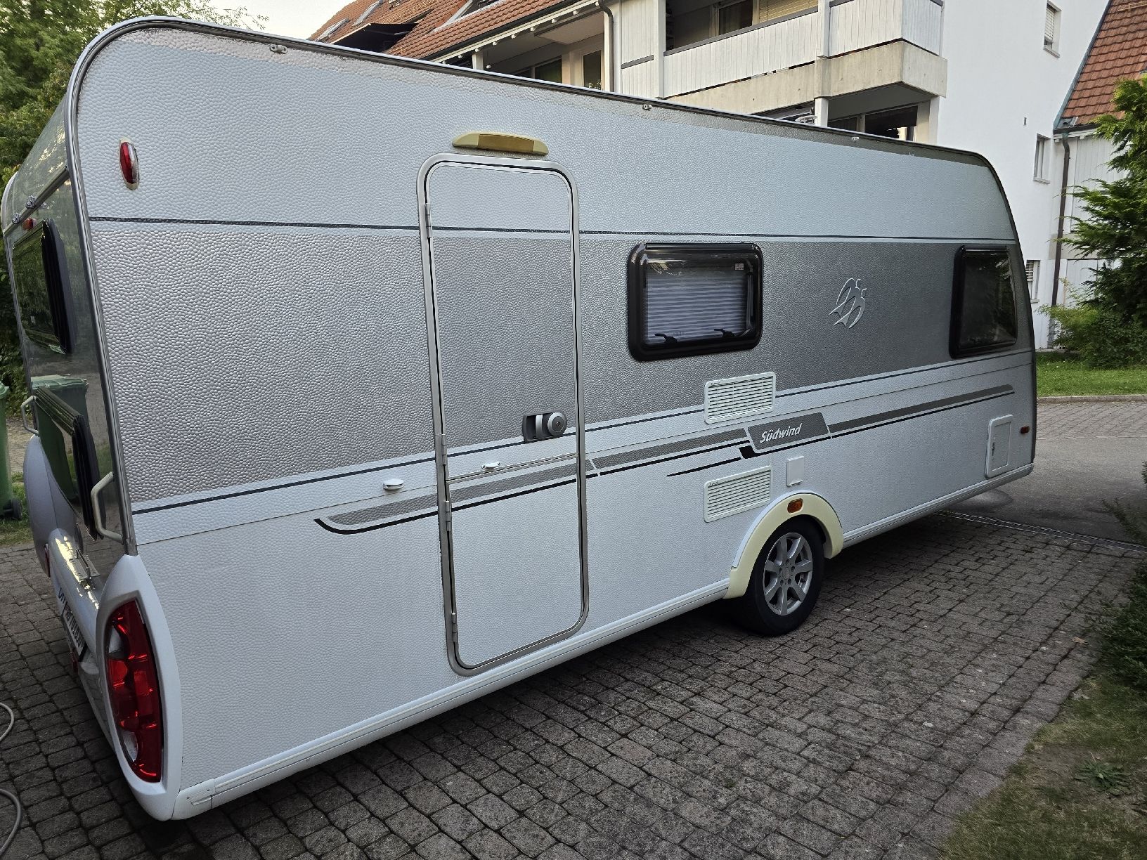 Knaus Veicoli da campeggio: Wohnwagen Knaus Südwind – Usato da Wohlen AG venduto da lis_8fdn