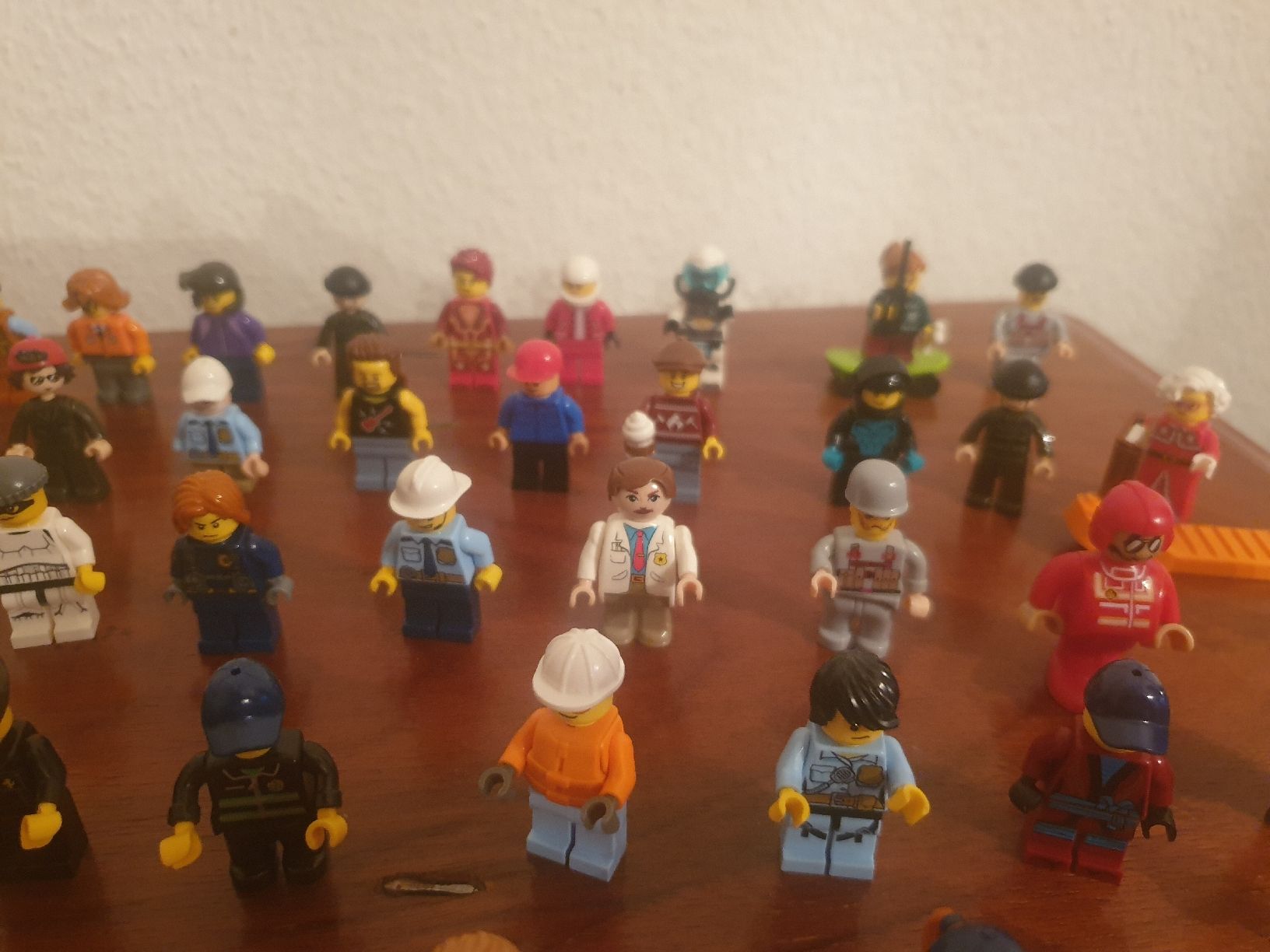 Lego Giocattoli: LEGO figurines – Usato da Fribourg venduto da mal_8zjh 2