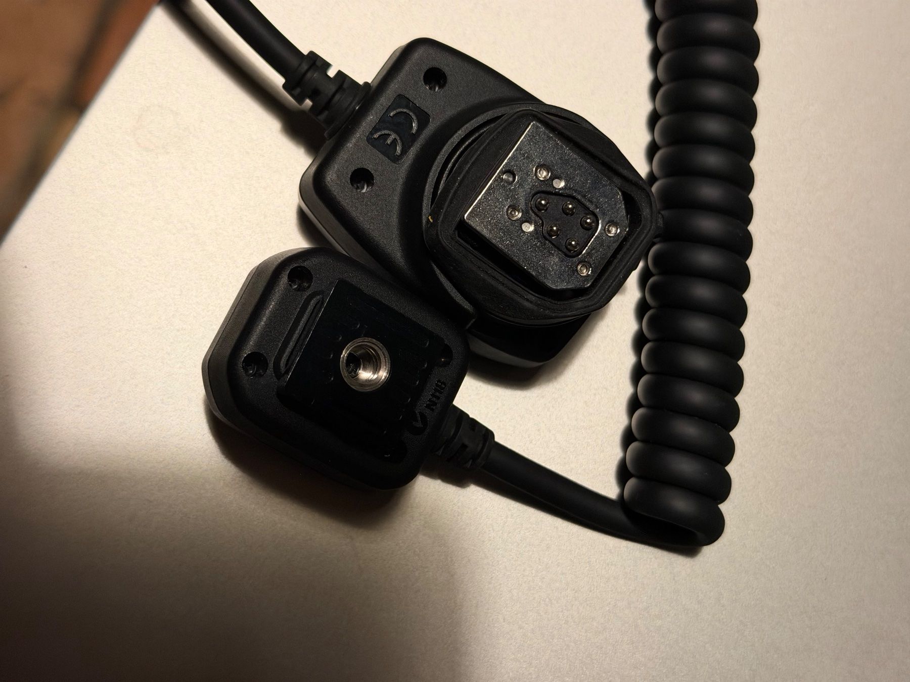Canon Flashs: Câble flash Canon Off-Camera Shoe Cord OC-E3 – Neuf (Voir description) à fey par Caductilometre 1