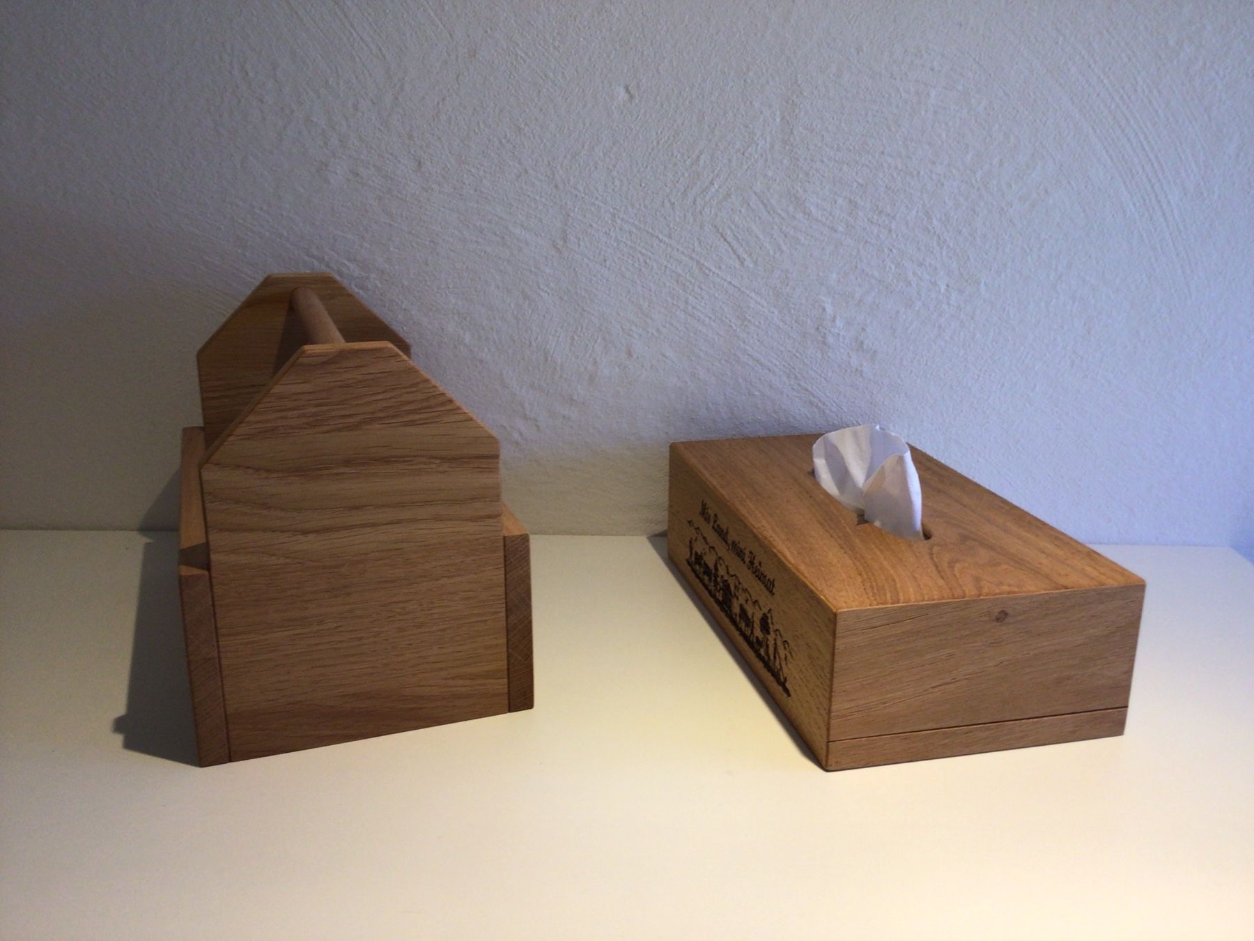 Articoli in legno: Geschenkkiste und Kleenex-Box – Nuovo (secondo la descrizione) da Benken SG venduto da Hagli76 1
