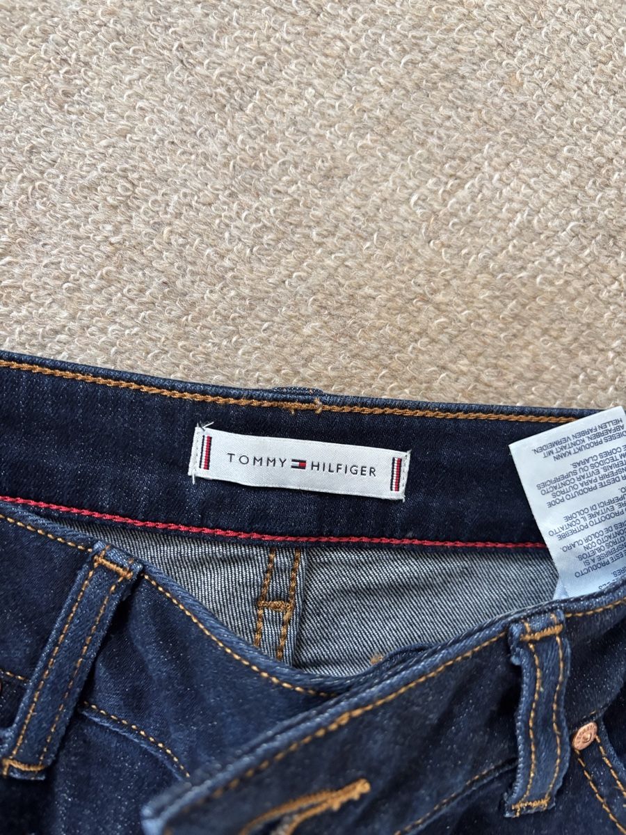 Tommy Hilfiger Jeans: Jeans Tommy Hilfiger – Neu (gemäss Beschreibung) aus Eggersriet von car_w5cl 2