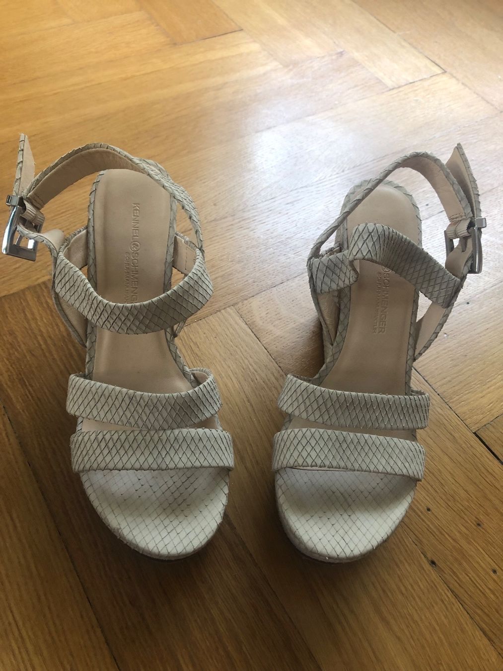 Kennel + Schmenger Scarpe da donna: Kennel & Schmenger Wegde Sandale - 39 – Usato da Basel venduto da Marlen18 2