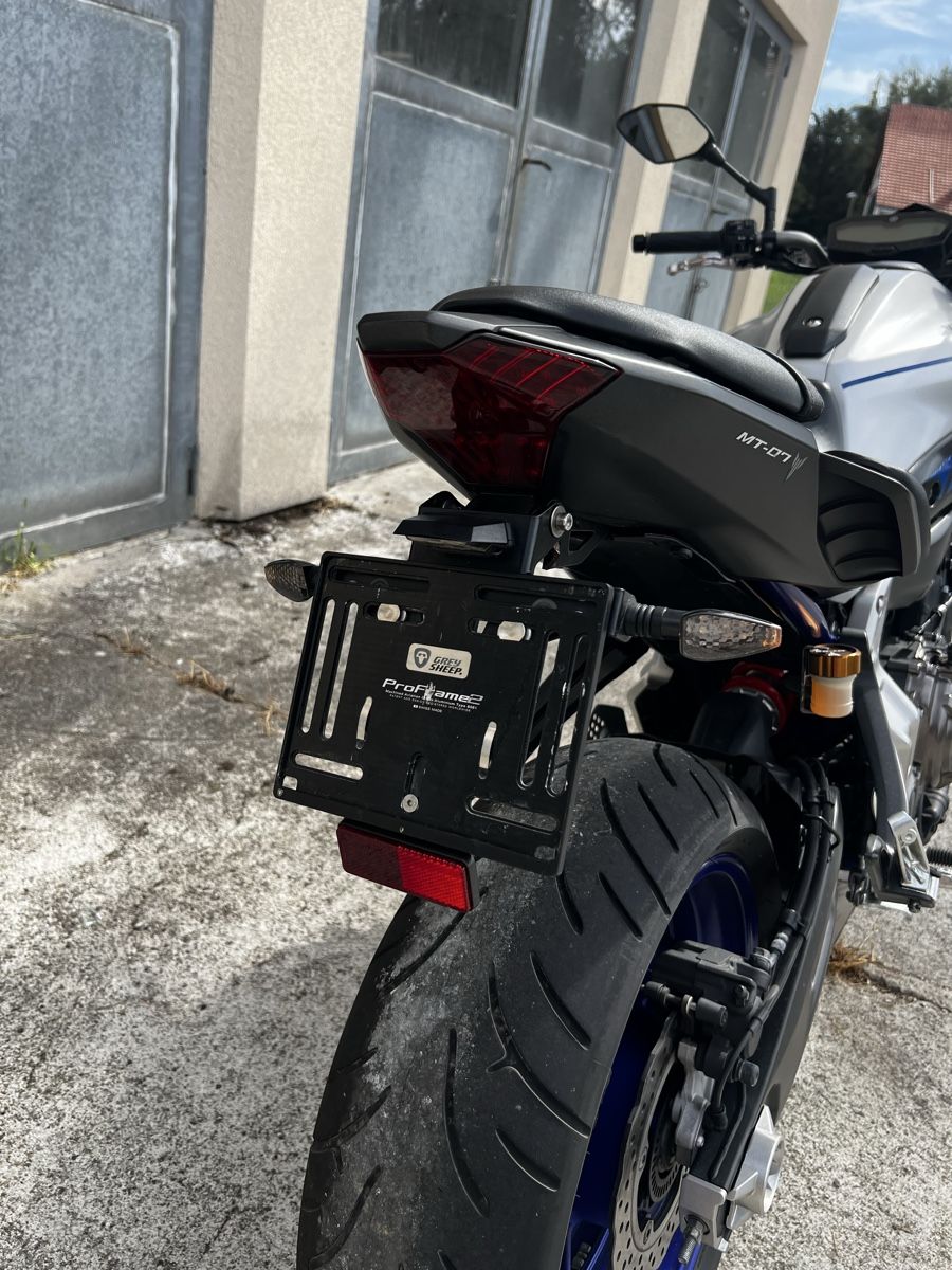 Yamaha Strada: Yamaha MT-07 2015 35kw – Usato da Neftenbach venduto da losche187 2