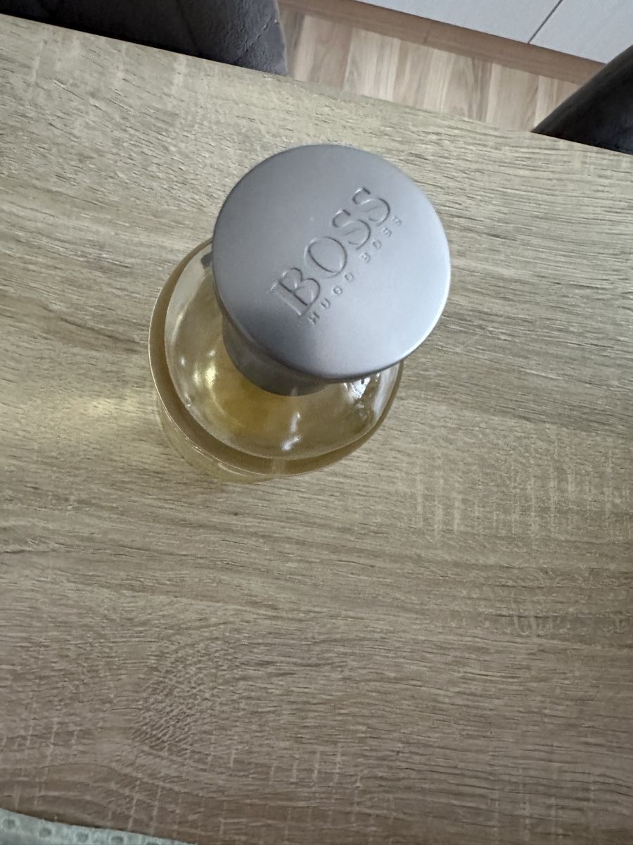 Hugo Boss Profumi & Eau de Toilette: BOSS Bottled Eau de Toilette 200 ml – Usato da Emmen venduto da GiIford 1