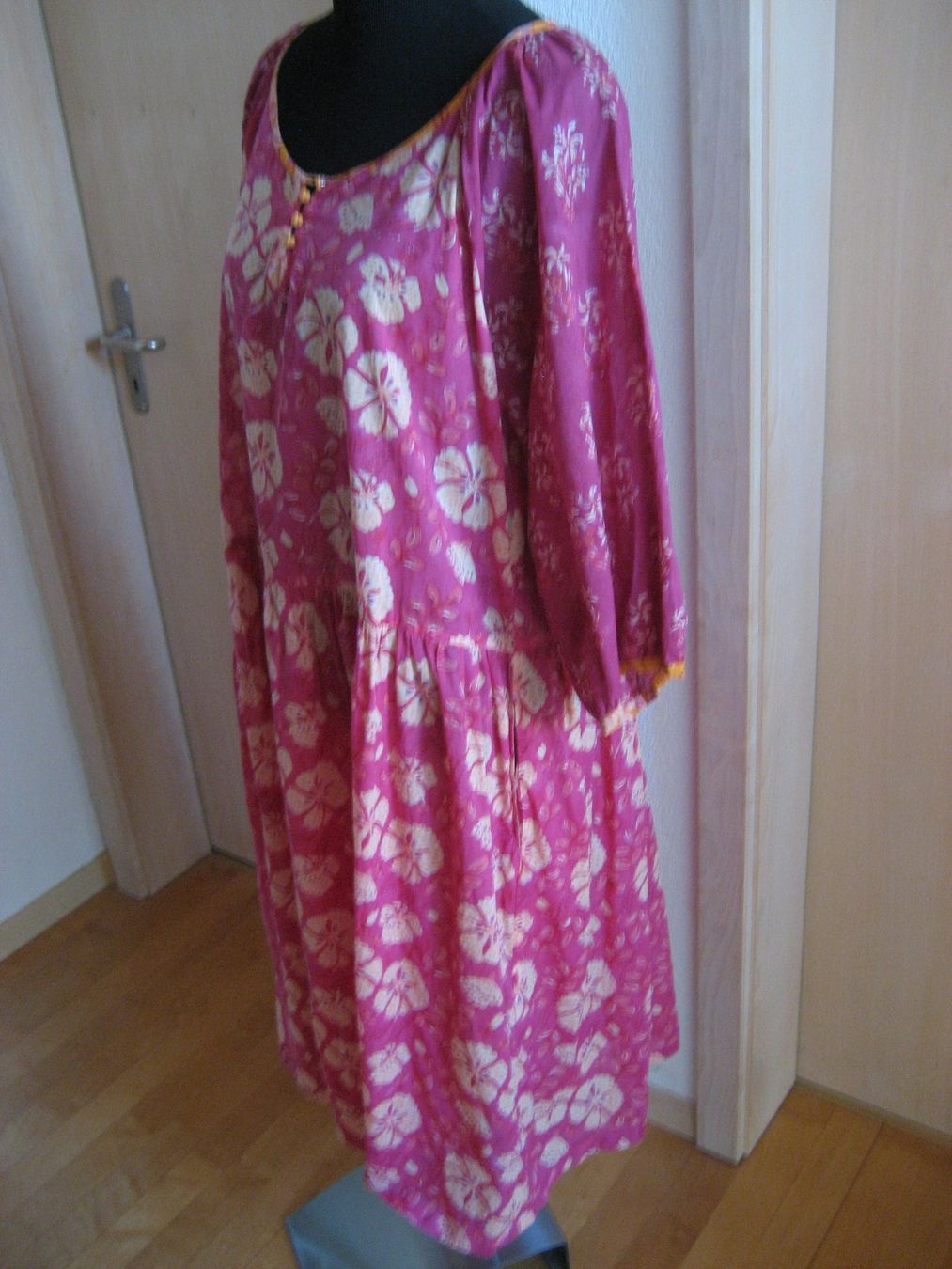 Gudrun Sjöden Vestiti: Robe Gudrun Sjöden taille XXL – Usato da Delémont venduto da marryb 5