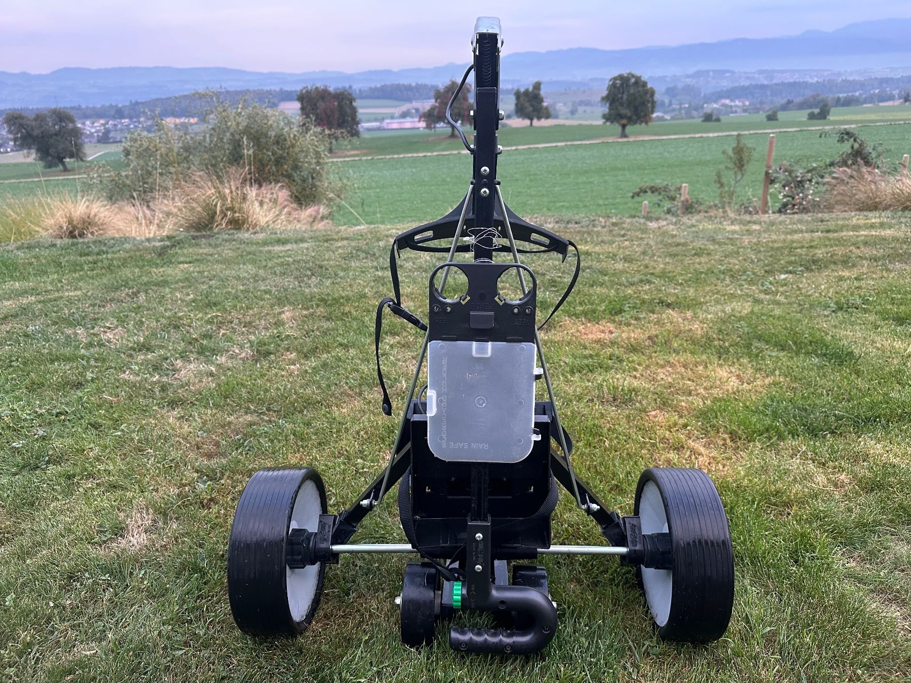 Trolleys: Golf Trolley mit Elektroantrieb – Gebraucht aus Auw von Hansjohan1 2