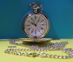 NEUE Taschenuhr Umhängeuhr Silbern mit weissem Zifferblatt