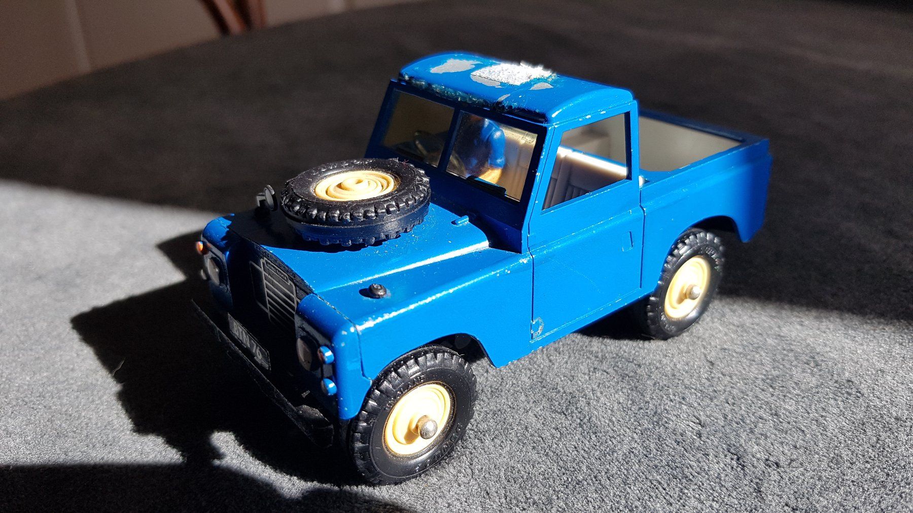 Land Rover Modellini d'auto: Land Rover 1975  BRITAIN LTD – Usato da Othmarsingen venduto da chrampfi01
