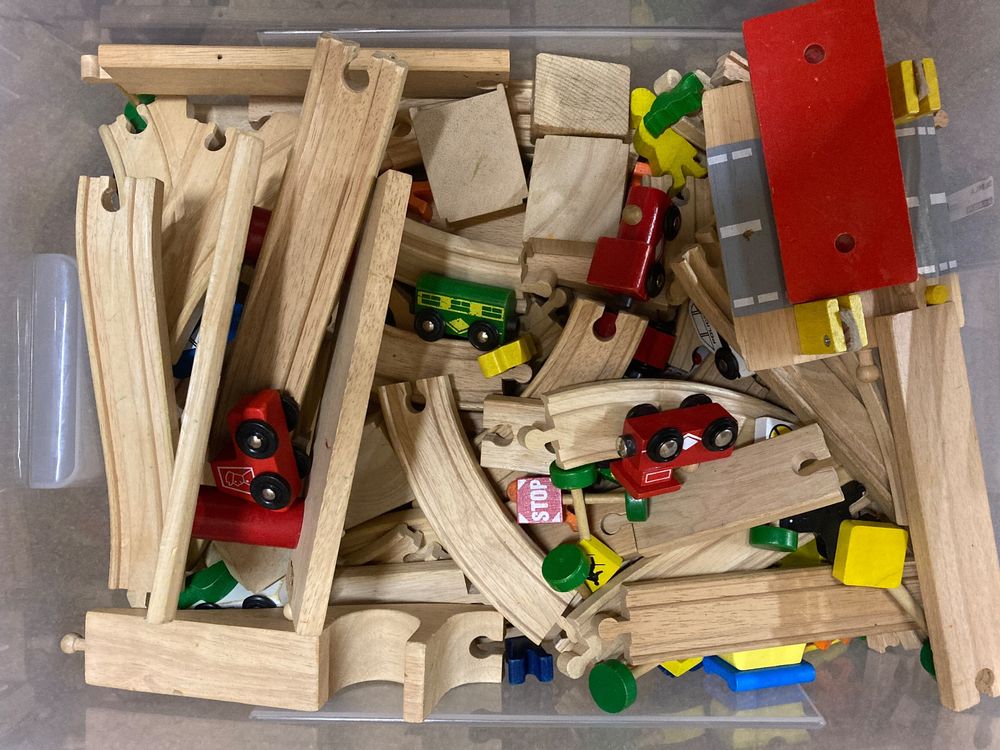 Bio Bahn 200 piece wooden toy set with other wooden figurines