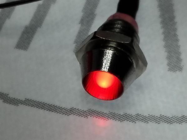 Componenti elettronici: LED 3mm verkabelt, im Halter, rot – Nuovo (secondo la descrizione) da Luzern venduto da Salefactory