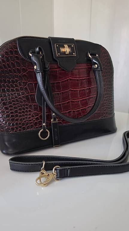 Borse da donna: Exklusive Handtasche von St.James – Usato da Wängi venduto da bm8677 1