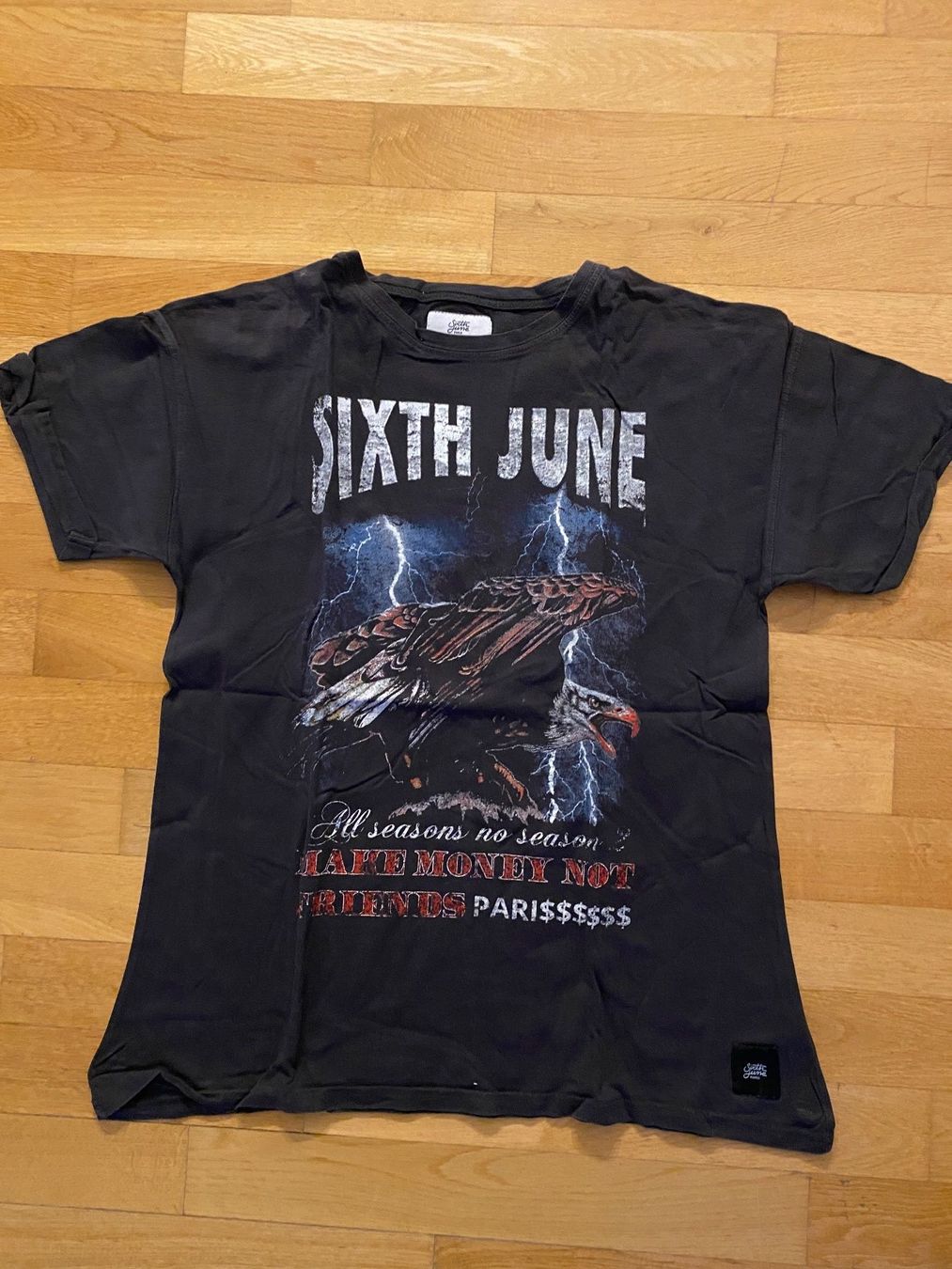 T-shirt: Sixth June T-shirt grau Gr M – Usato da Bern venduto da nic_8q67