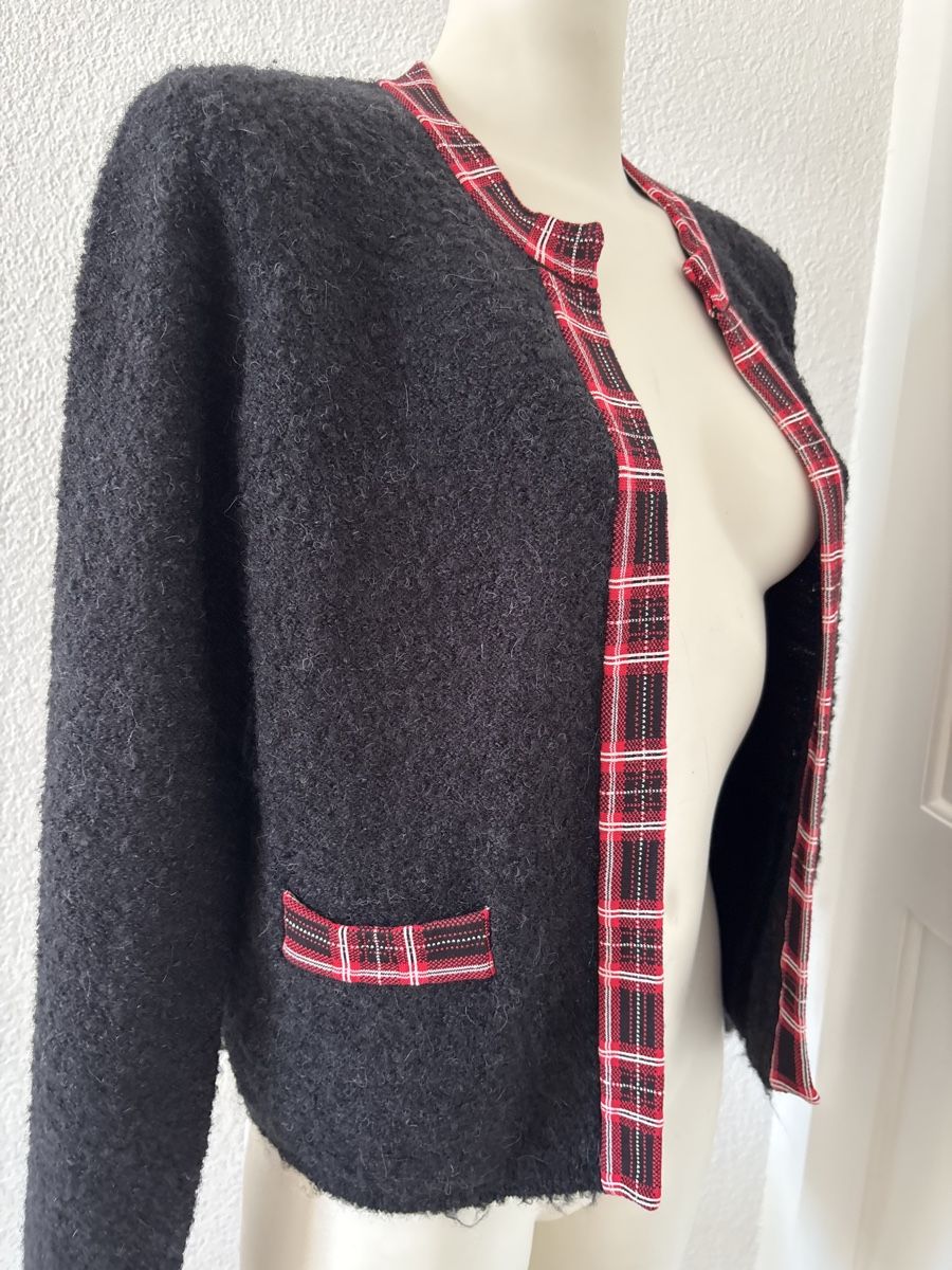 Kookai Giacche: Kookai Strickjacke, schwarz mit Karomuster, Grösse 36 – Usato da langenthal venduto da rundholz7 3