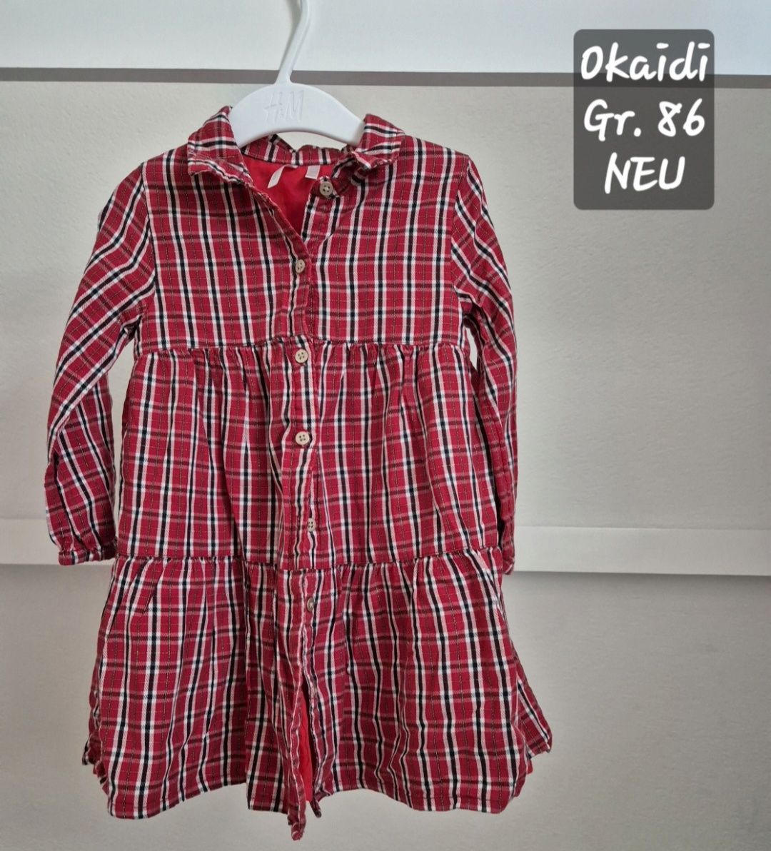 Vestiti & Gonne: 2 x rotes Babykleid NEW – Nuovo (secondo la descrizione) da Villars-sur-Glâne venduto da Thalimey
