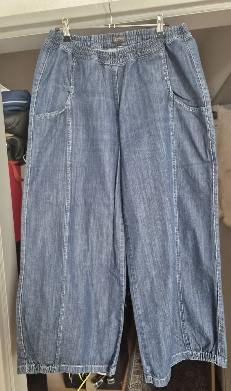 Deerberg Jeans: Deerberg schöne Jeans Gr. L – Gebraucht aus Frenkendorf von Moon111